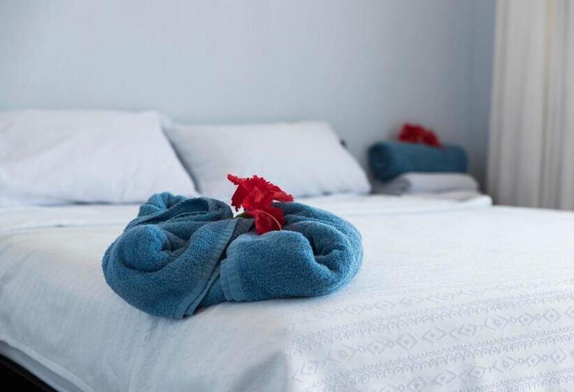 اتاق استاندارد با چشمانداز دریا, Room2board Hostel And Surf School
