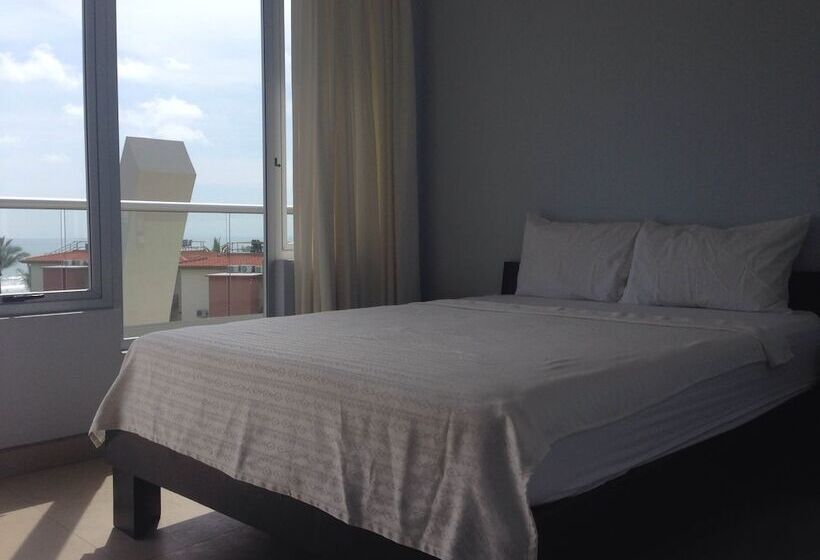 اتاق استاندارد, Room2board Hostel And Surf School