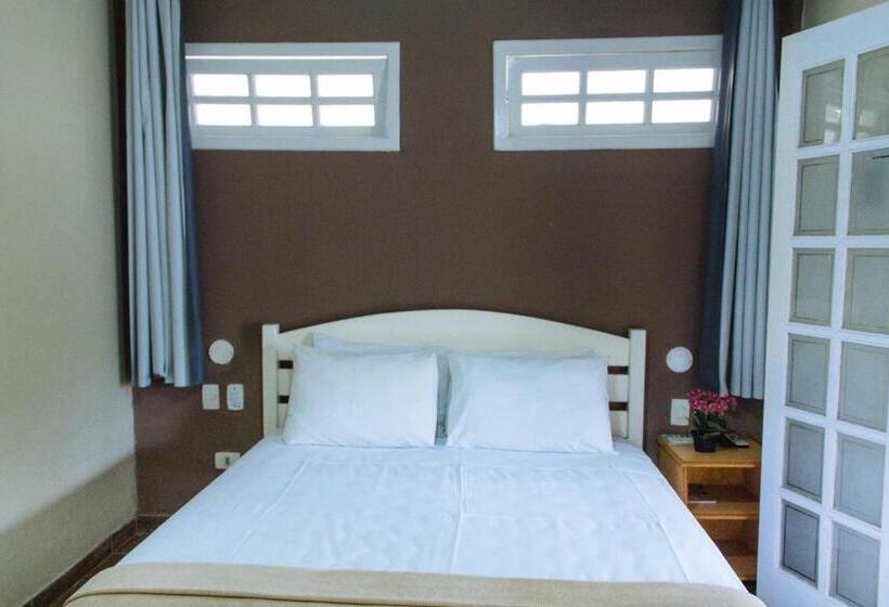 Suíte com Hidromassagem, Arco Iris Chalés I