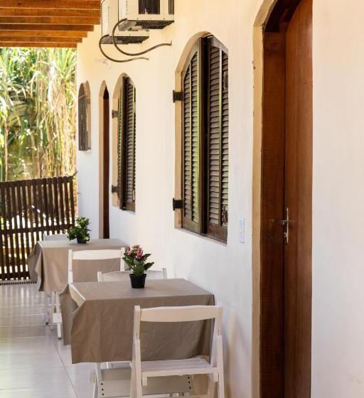 Quarto Economy, Arco Iris Chalés I