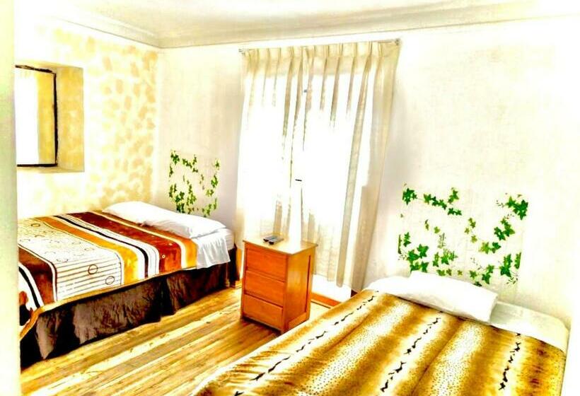 Quarto Estandar Individual, Ukumari Hostel