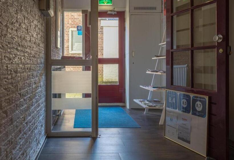 اتاق استاندارد یک نفره, Randenbroek