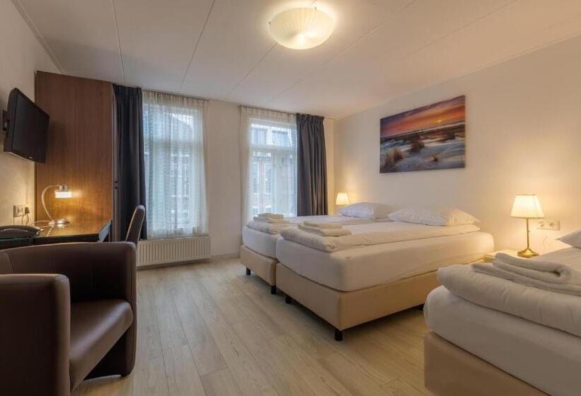 اتاق استاندارد سه نفره, Randenbroek