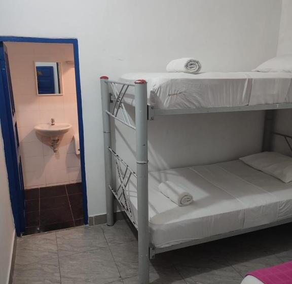 4인용 스탠다드 룸, Hostal 1811