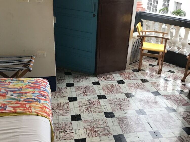 수피리어 룸, Hostal 1811