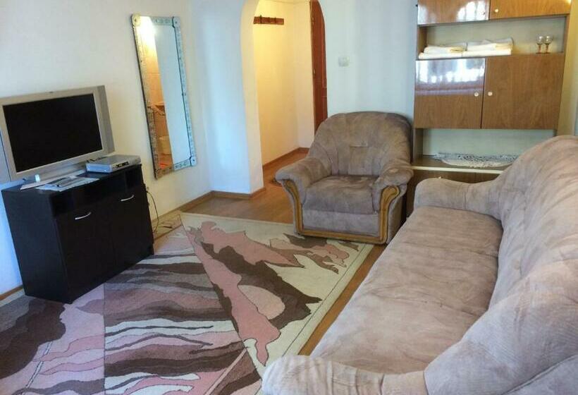 شقة غرفة واحدة, Pension Casa Alba