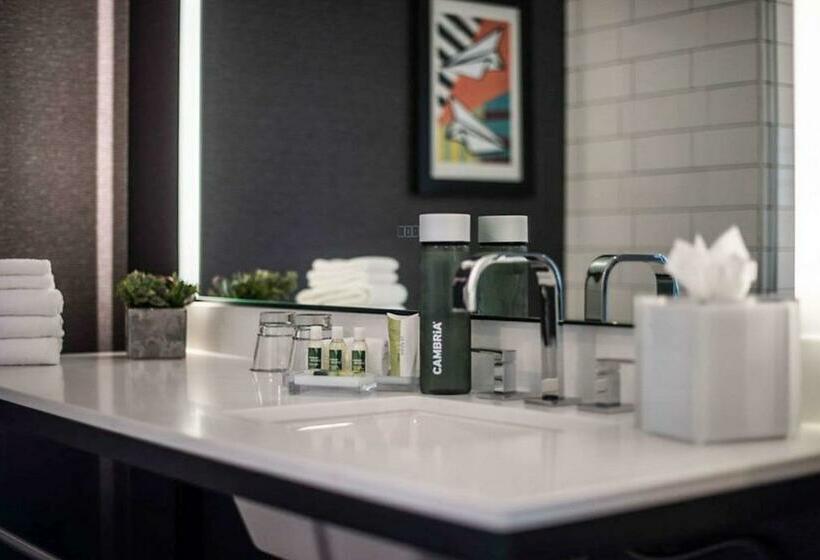Стандартный Номер Кровать Кинг, Cambria Hotel Lax