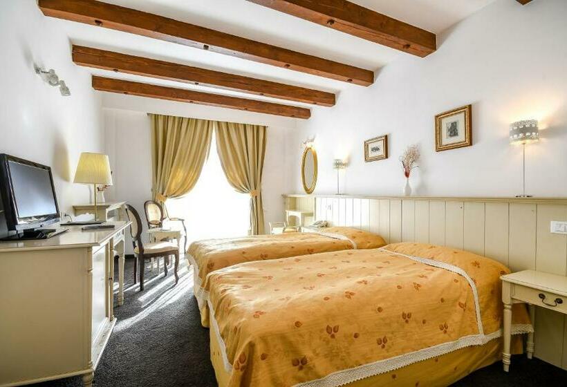 اتاق استاندارد, Pensiunea Casa Nostalgia