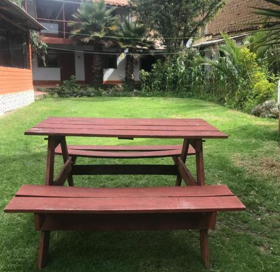 اتاق استاندارد با سرویس بهداشتی مشترک, Jo´s Place