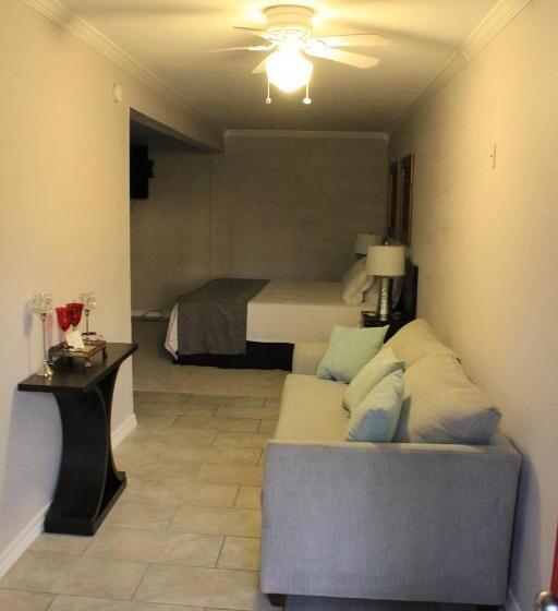 סטודיו דלוקס, Brydan Suites