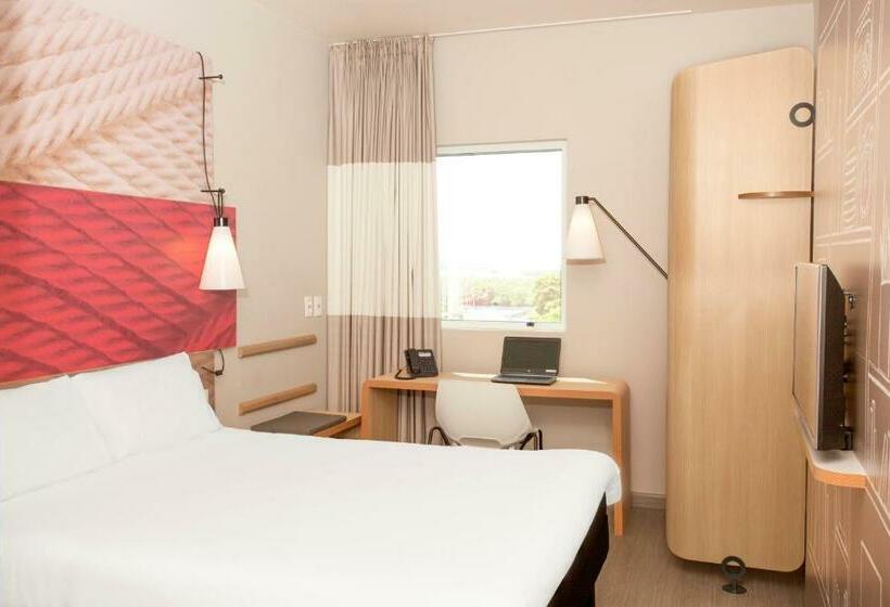 Номер Стандарт, Ibis Paranagua