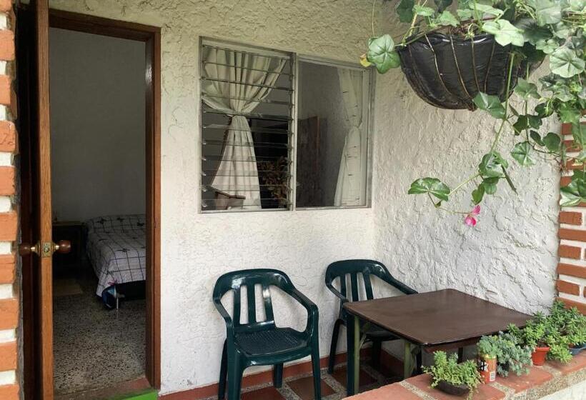 اتاق استاندارد سه نفره, Al Bosque Hostel & Glamping