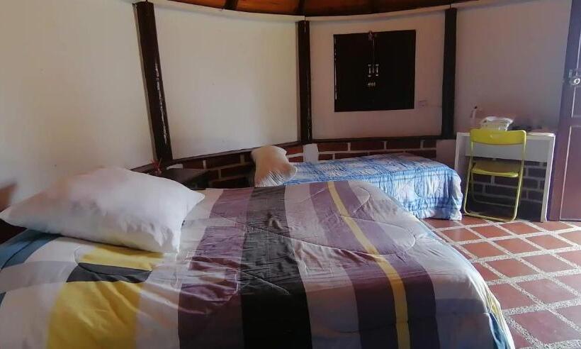 스탠다드 방갈로, Al Bosque Hostel & Glamping