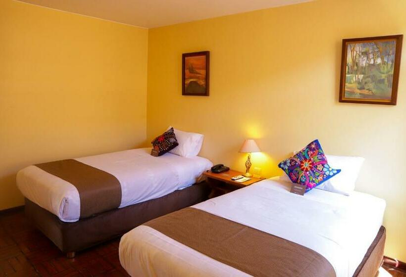 Номер Стандарт, Dm Hoteles Ayacucho