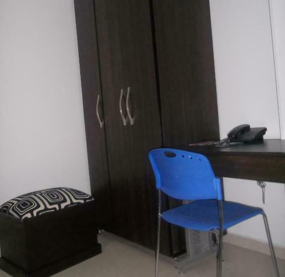 Quarto Economy, Casa Jac