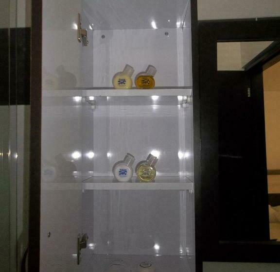 Quarto Economy, Casa Jac