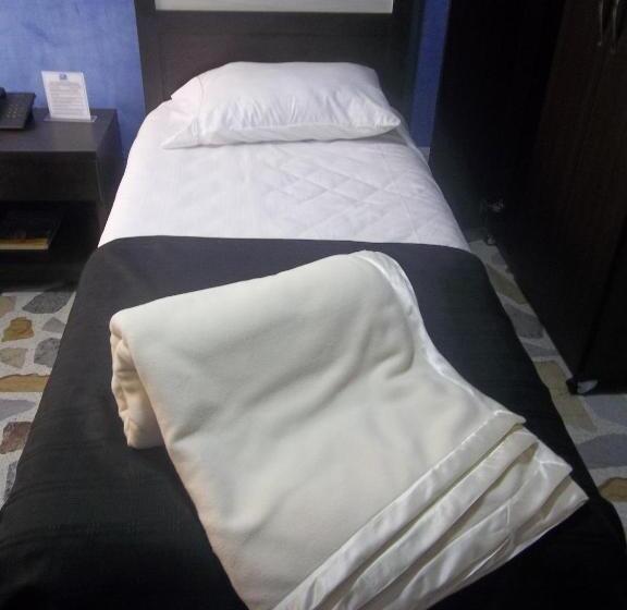 Quarto Economy, Casa Jac