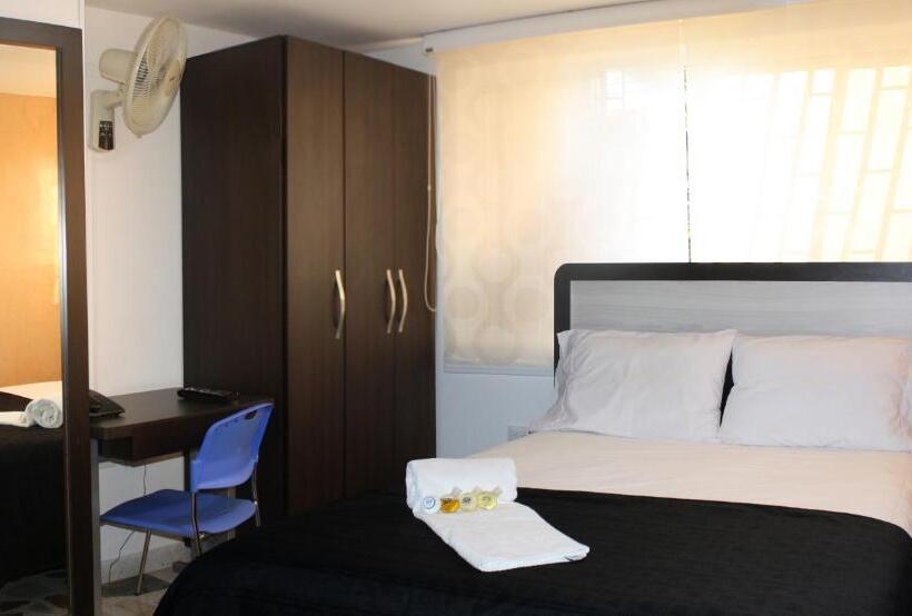 Quarto Superior, Casa Jac