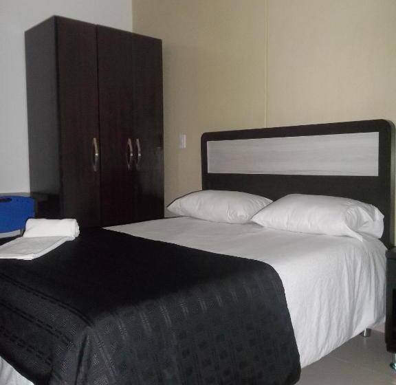 Quarto Superior, Casa Jac