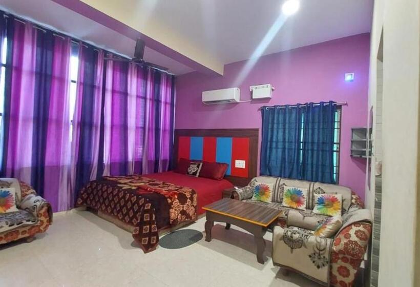 Номер Deluxe Кровать Кинг, Aradhya Regency Near Konark Sun Temple By Morservices