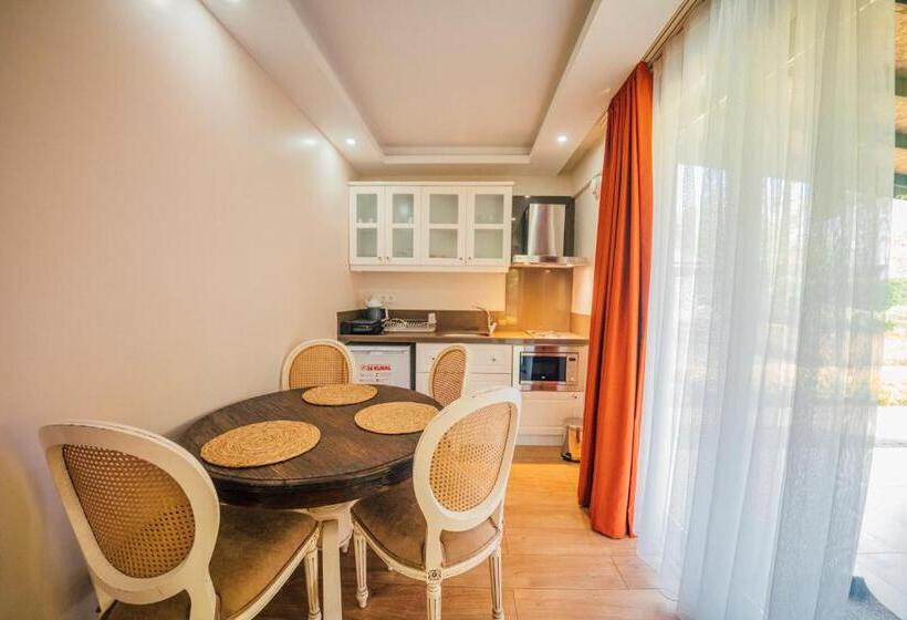 خانه 1 خوابه, Sapanca Cayir Cimen Otel