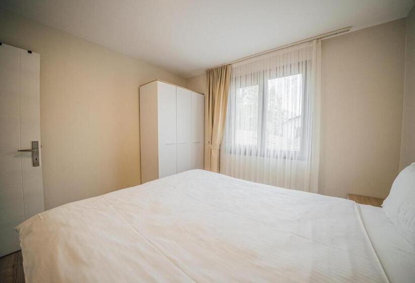 بانگلوی استاندارد, Sapanca Cayir Cimen Otel