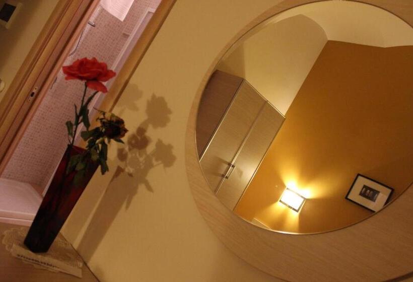 اتاق استاندارد یک نفره, B&b Le Quattro Fontane