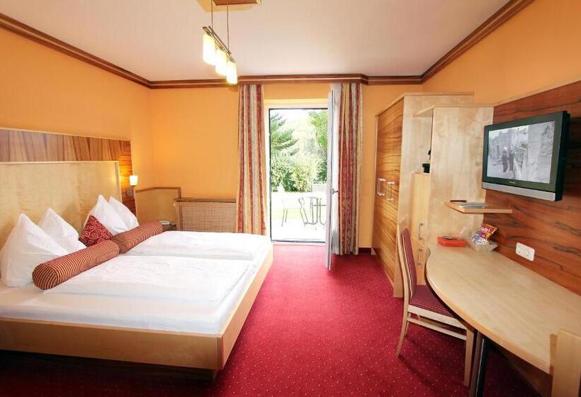 غرفة قياسية ثلاثية, Garni Thermenglück