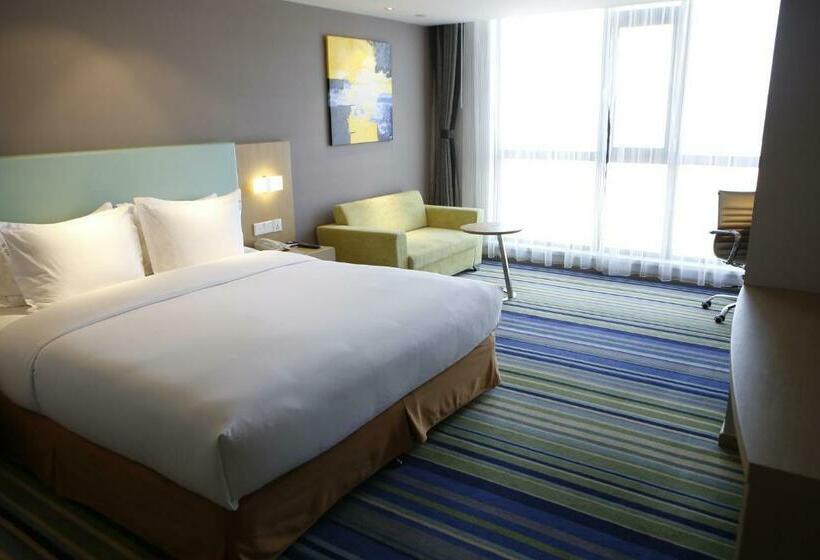 标准间, Holiday Inn Express Yingkou Onelong Plaza, An Ihg