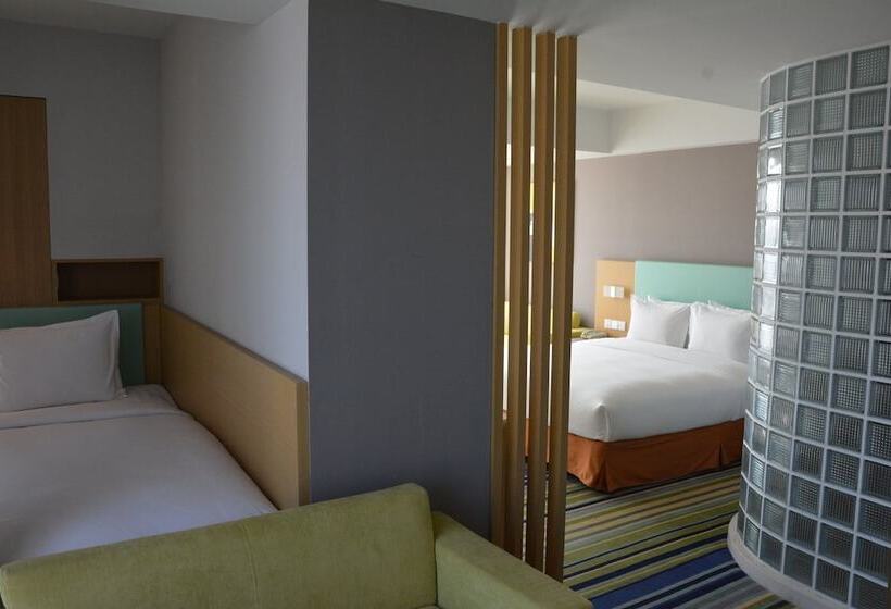 Номер Стандарт, Holiday Inn Express Yingkou Onelong Plaza, An Ihg