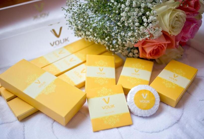 デラックストリプルルーム, Vouk Hotel Suites
