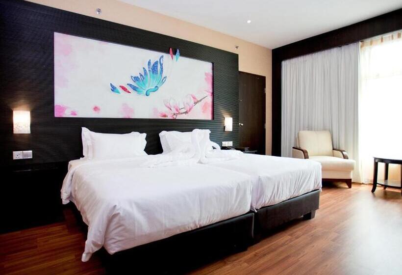 スタンダードシティビュールーム, Vouk Hotel Suites