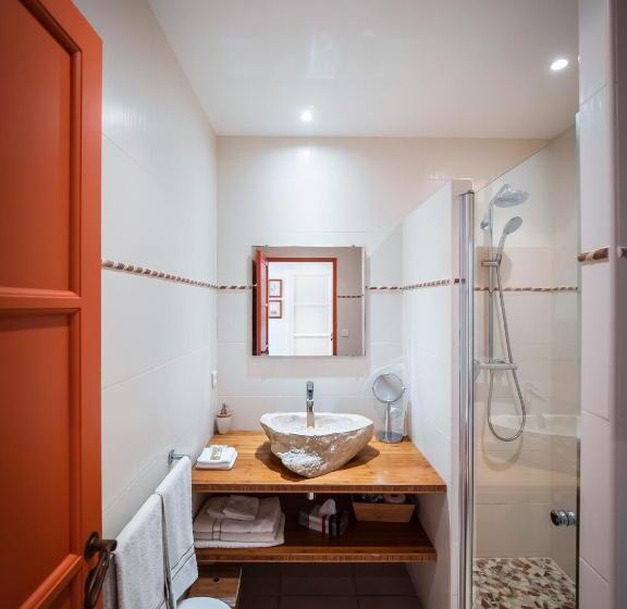 장애인을 위한 스탠다드 룸, Maison D Hôte Iparra  Pays Basque