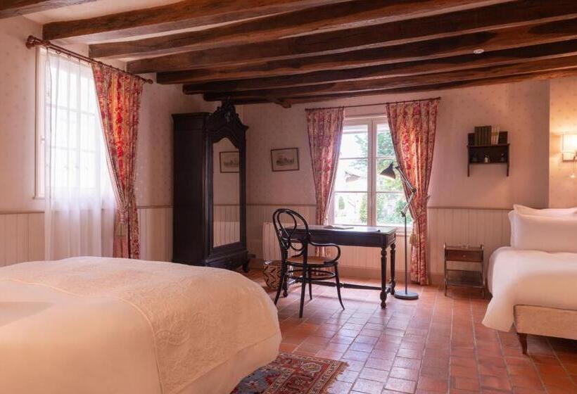 اتاق استاندارد سه نفره, Le Domaine De Mestré, The Originals Relais