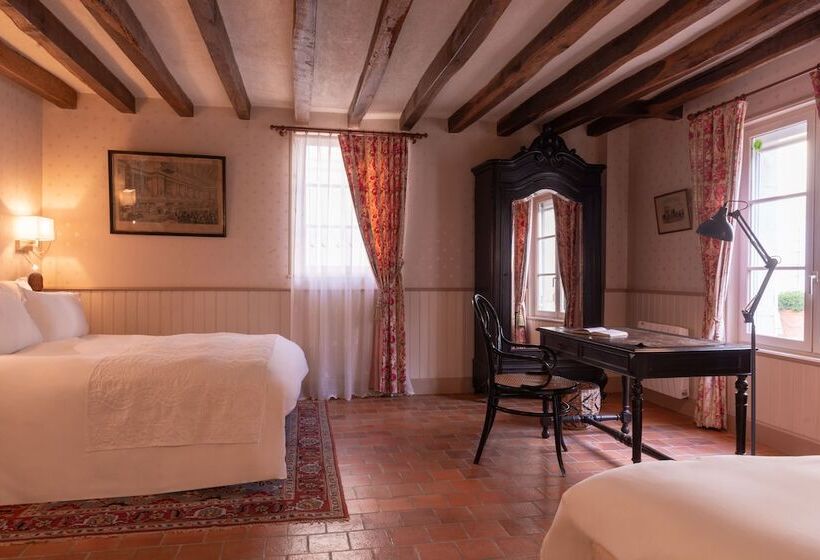 اتاق استاندارد سه نفره, Le Domaine De Mestré, The Originals Relais