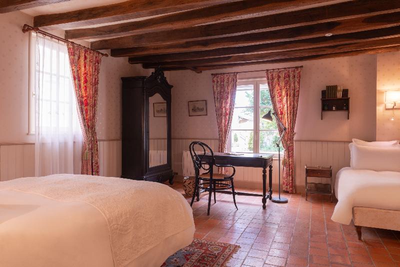 اتاق استاندارد سه نفره, Le Domaine De Mestré, The Originals Relais