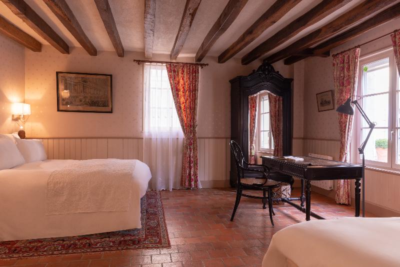 اتاق استاندارد سه نفره, Le Domaine De Mestré, The Originals Relais