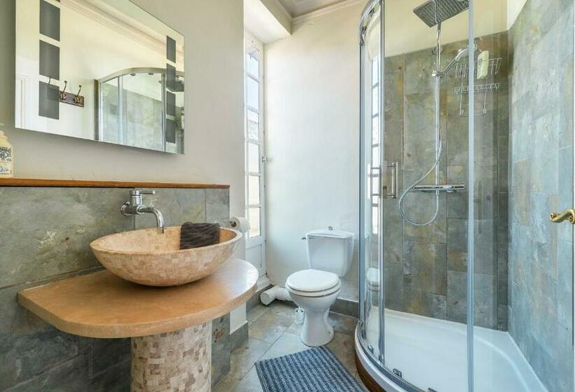 Стандартный Номер Кровать Кинг, 5 Grande Rue