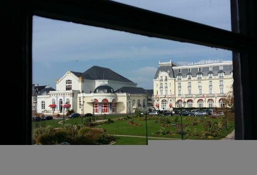اتاق لوکس, La Villa L Argentine