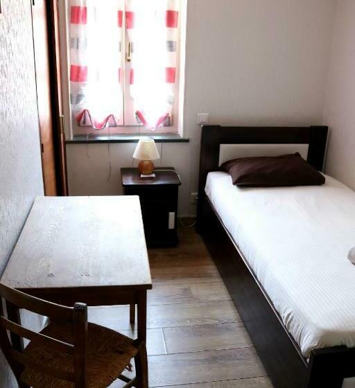 스탠다드 싱글 룸, Auberge Saint Martin