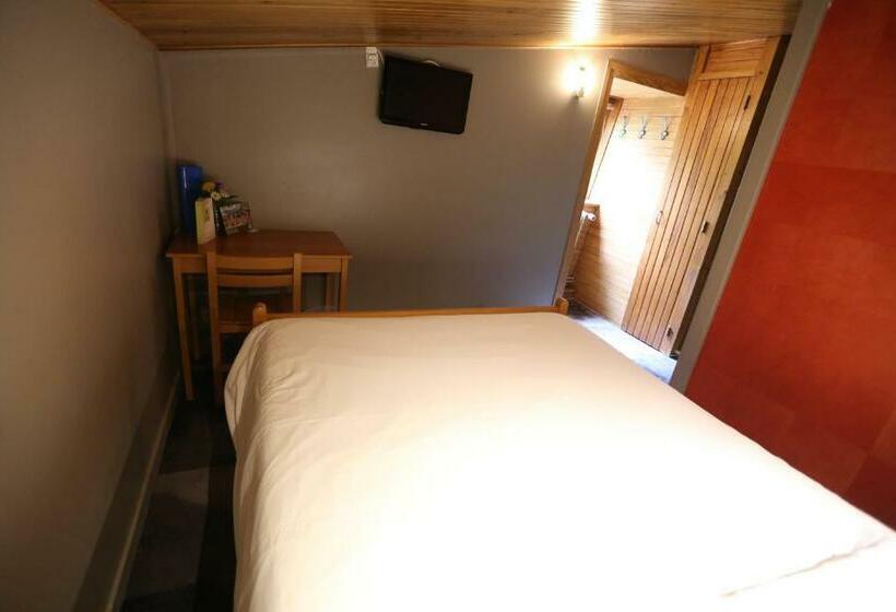 스탠다드 룸, Gîte Hôtel Le P Tit Cham