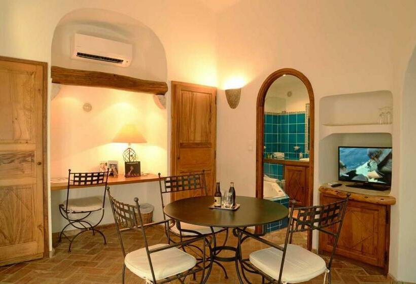 سوییت با چشم‌انداز باغ, Hôtel Le Belvédère