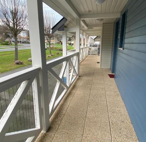 Номер Комфорт, Contact Hôtel   Motel Les Bleuets