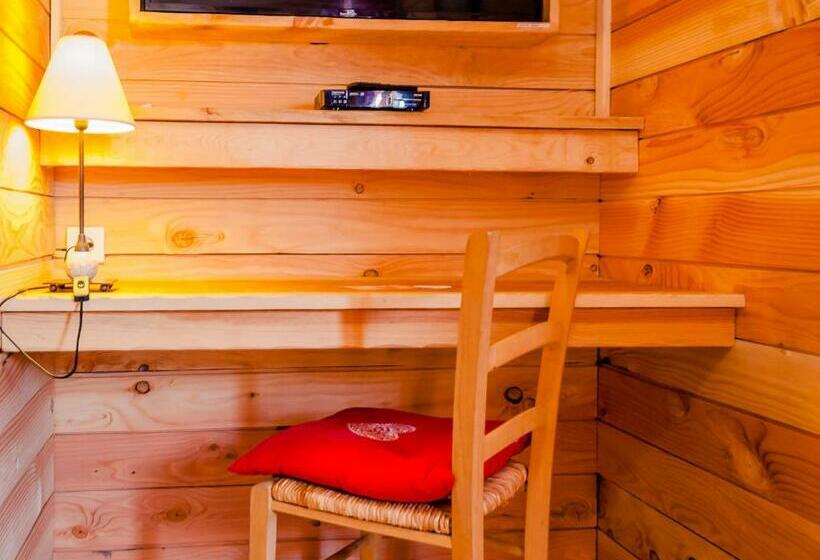 Номер Стандарт, Auberge De Liezey