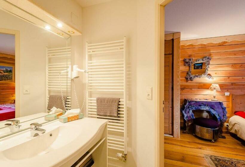 Четырехместный Номер Стандарт, Auberge De Liezey