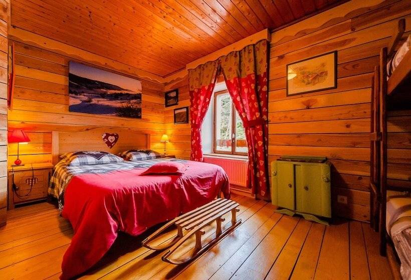 Четырехместный Номер Стандарт, Auberge De Liezey