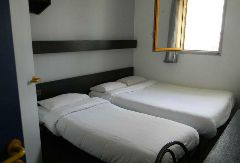 اتاق استاندارد, Class Hôtel
