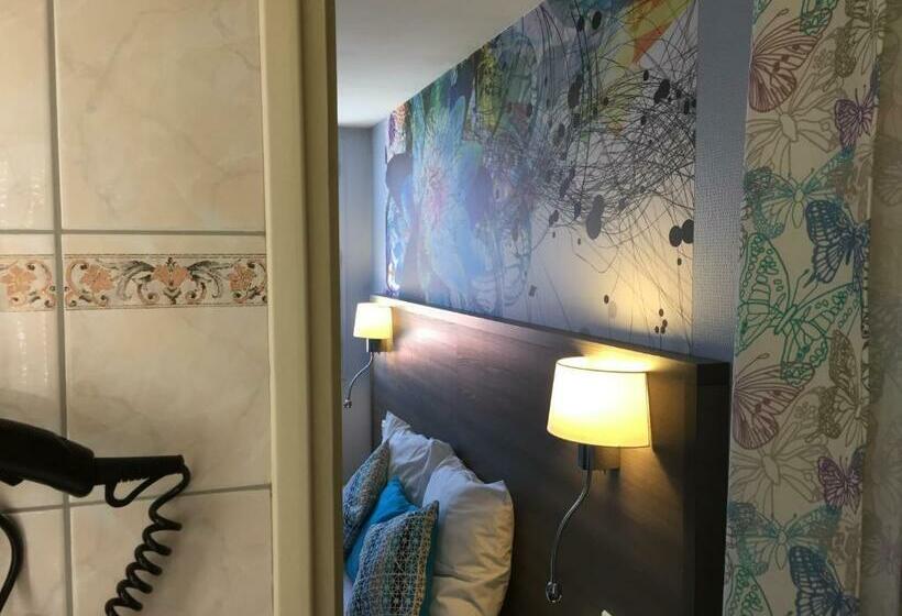 Номер Стандарт, Hôtel De L Avenue