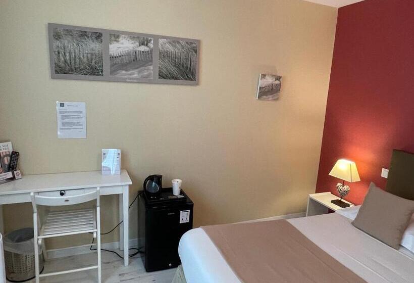 스탠다드 내측 룸, Hôtel De La Plage