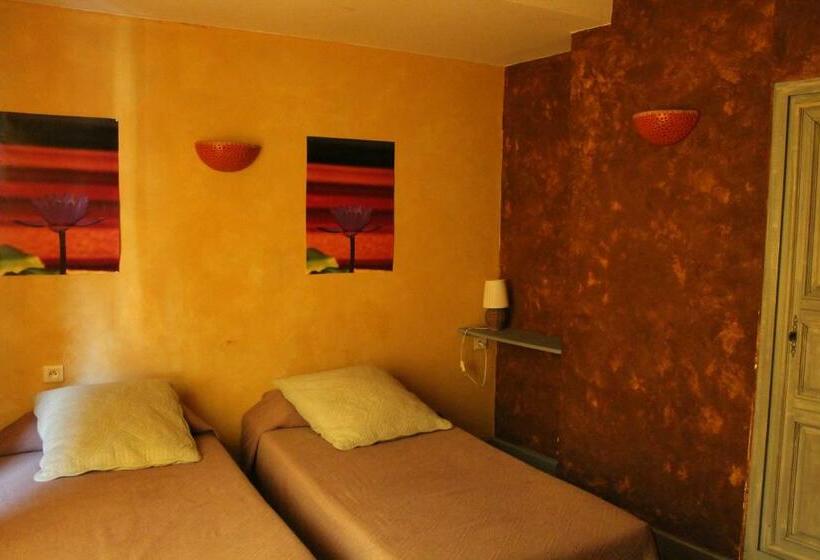 Семейный Номер, Hôtel De Valdeblore